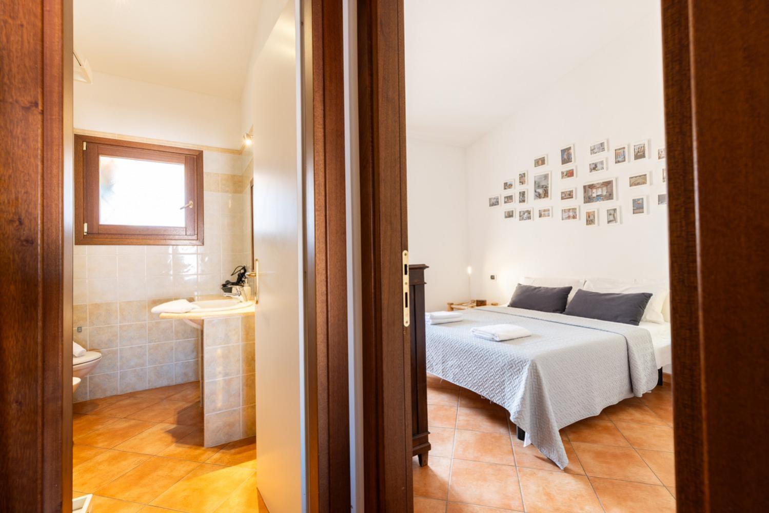 Ella's Flat Apartment Olbia