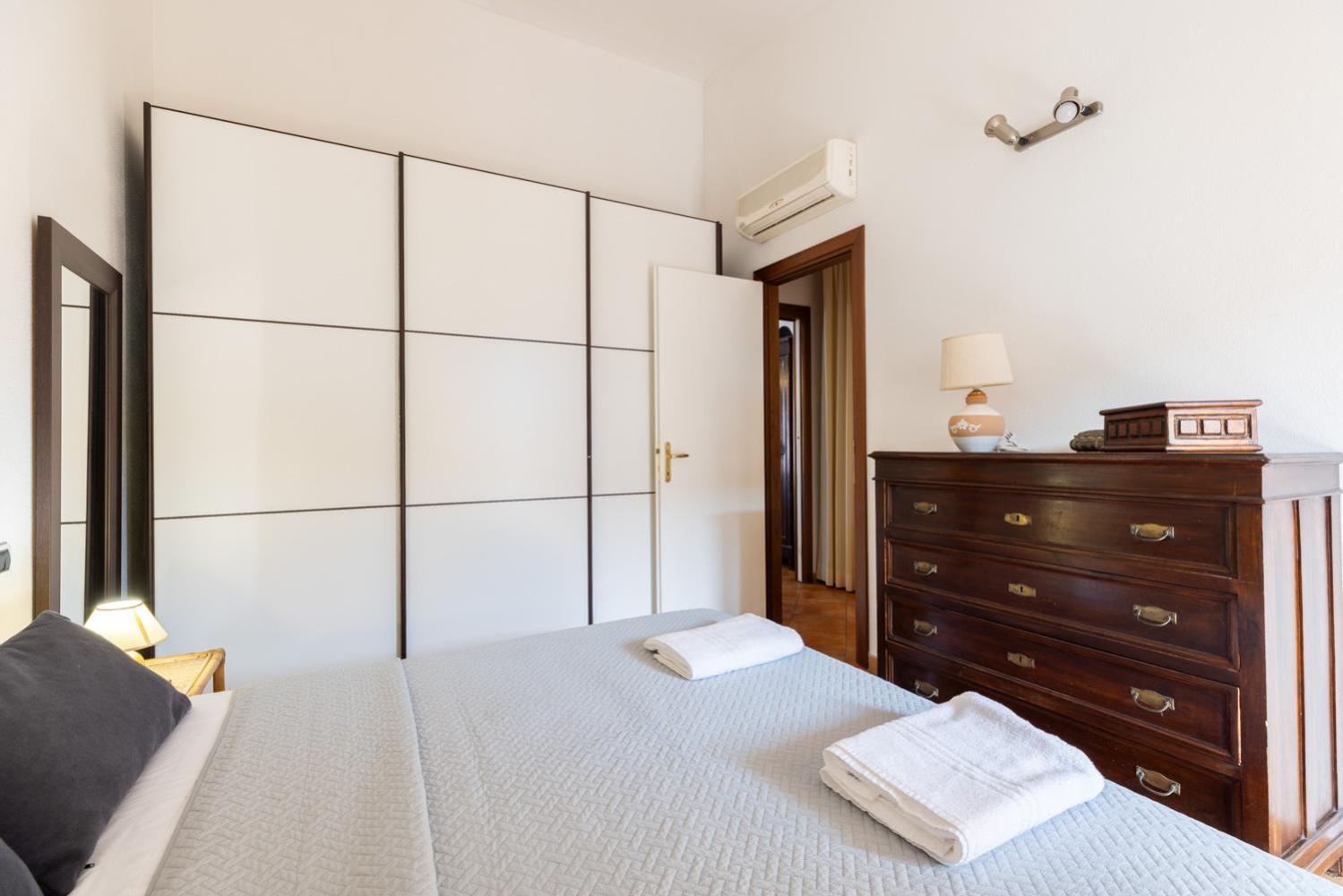 Ella's Flat Apartment Olbia